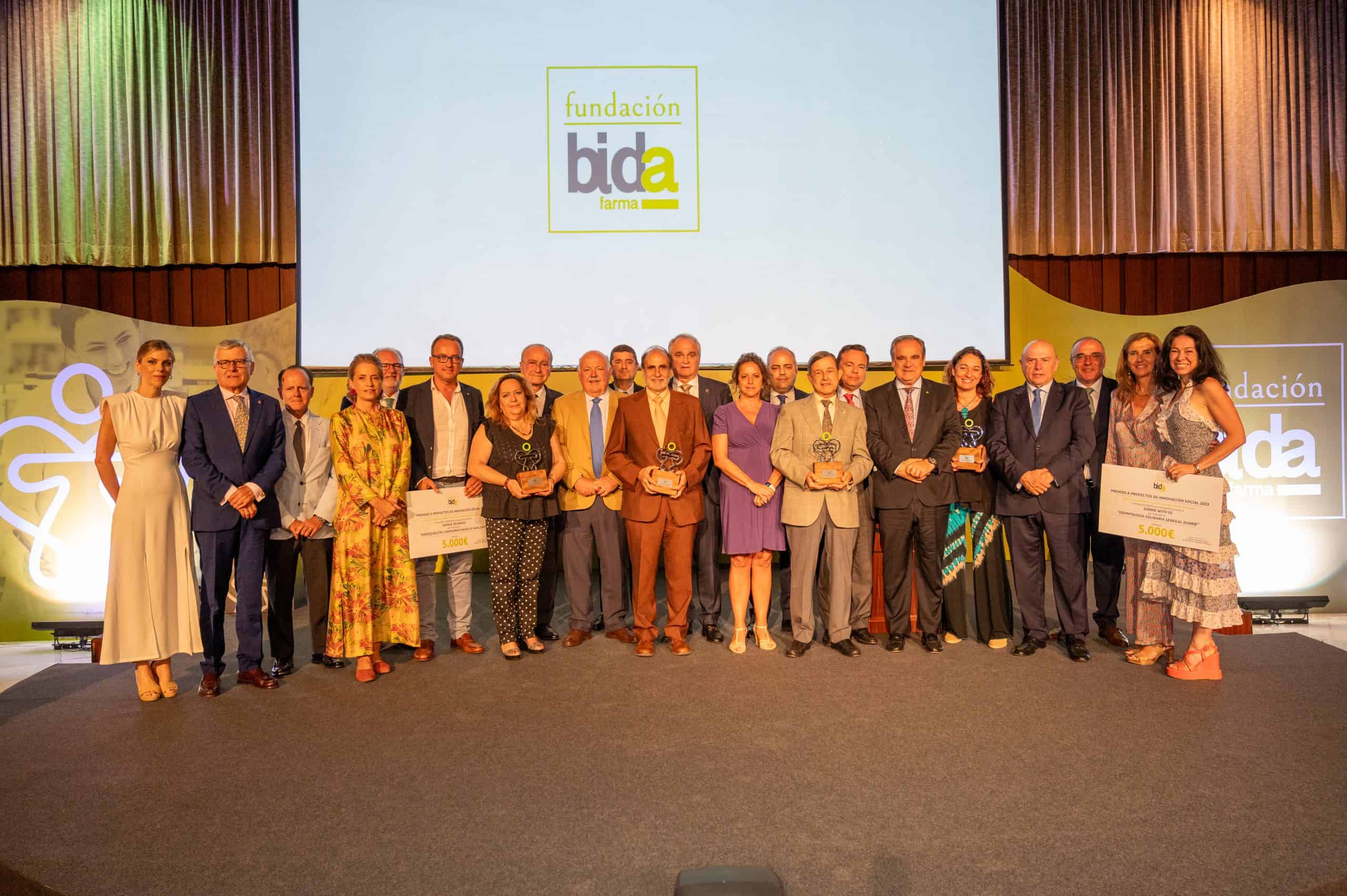 Bidafarma premia la labor de Amigos de Monkole