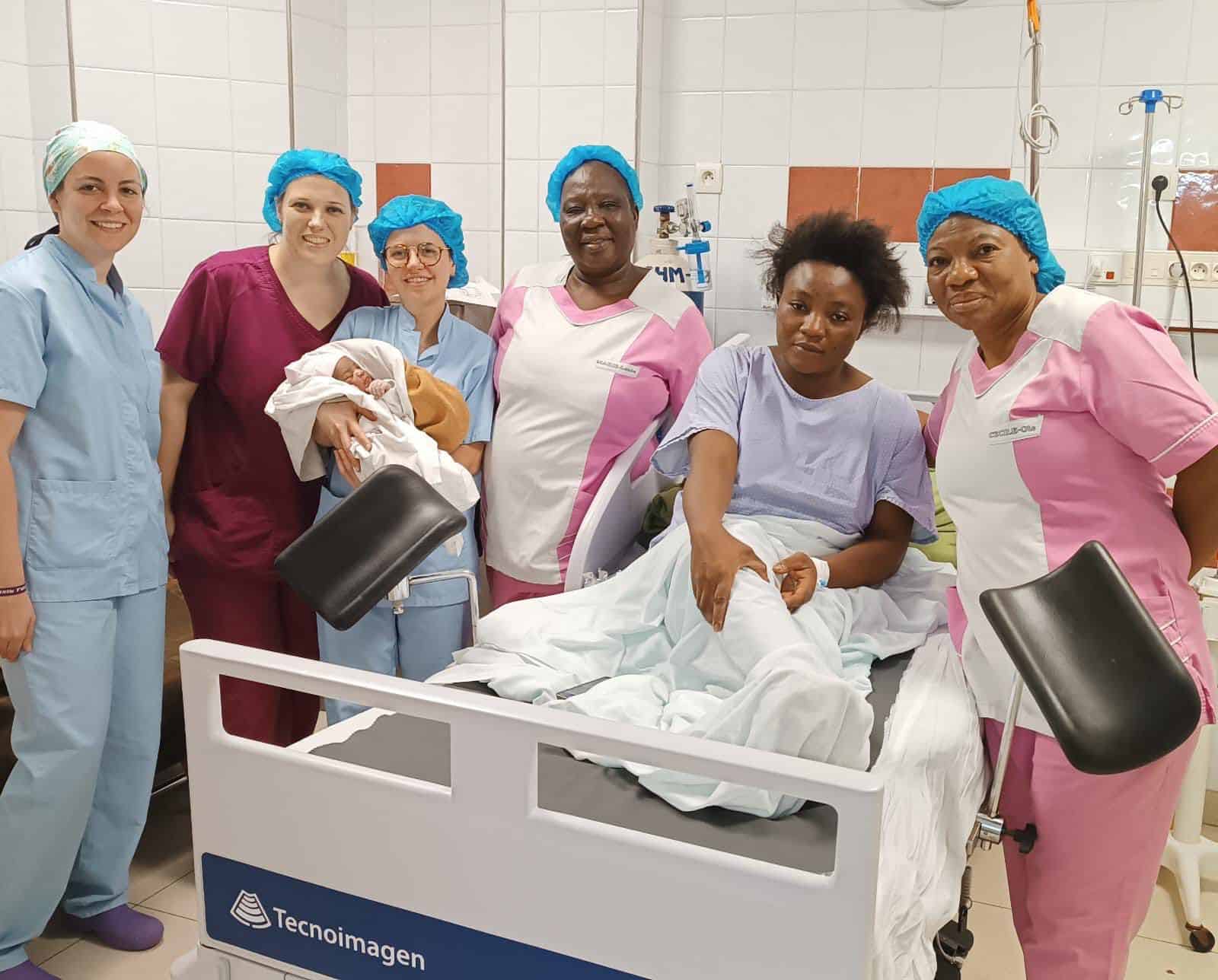 Nace un proyecto de formación de matronas